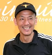 J.アライ（新居隆司）